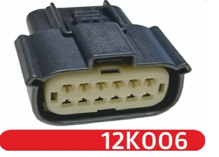 Soket Ford Far Toptan Oto Soket Çeşi̇tleri̇  Ford Oto Soketi Far Soketi - 12k006